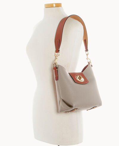 Pebble Turnlock Sac 22