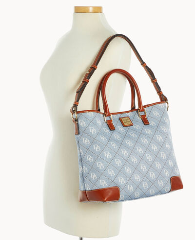 Maxi Quilt Chelsea Shopper