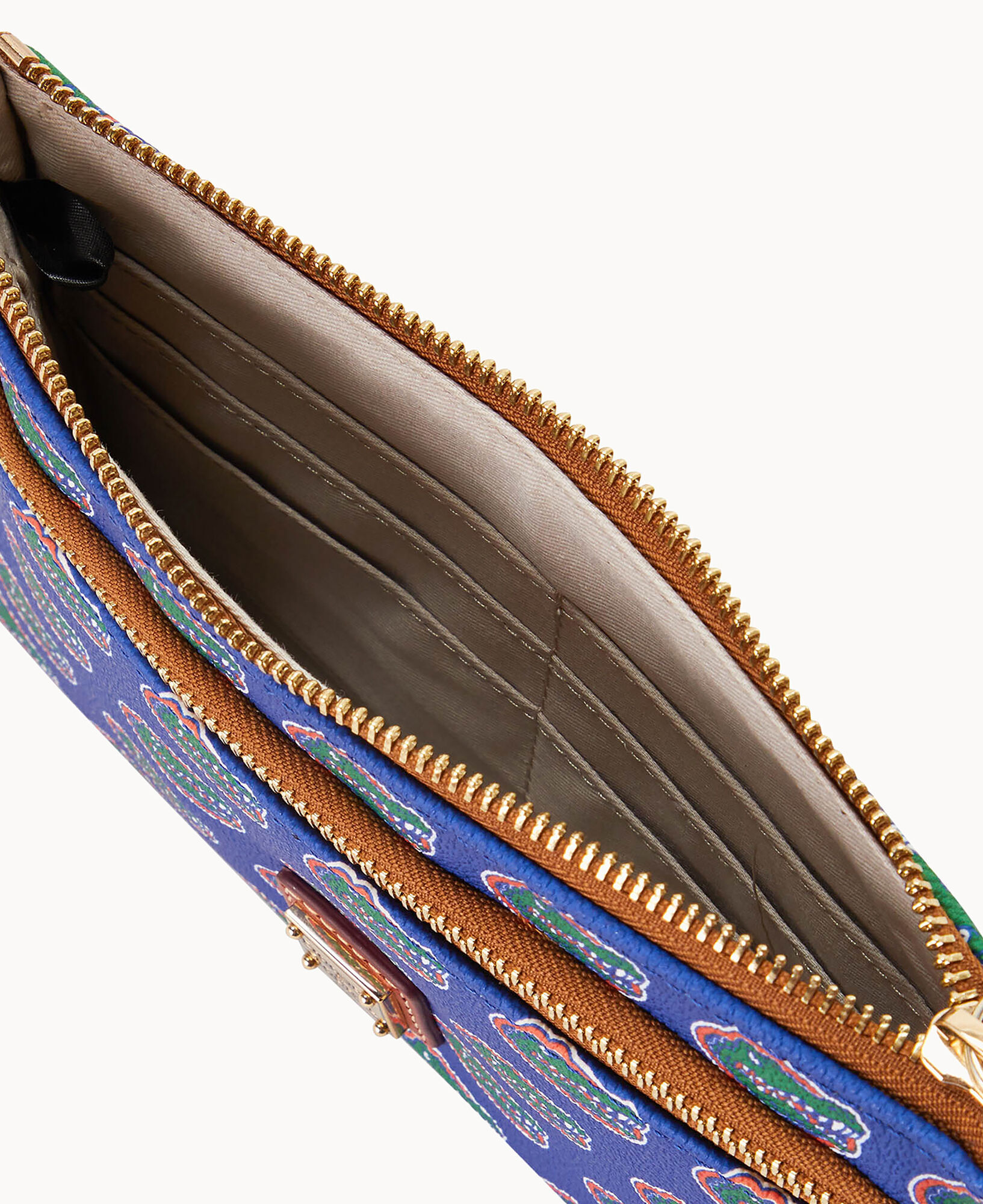 Dooney and bourke best sale florida gators wallet
