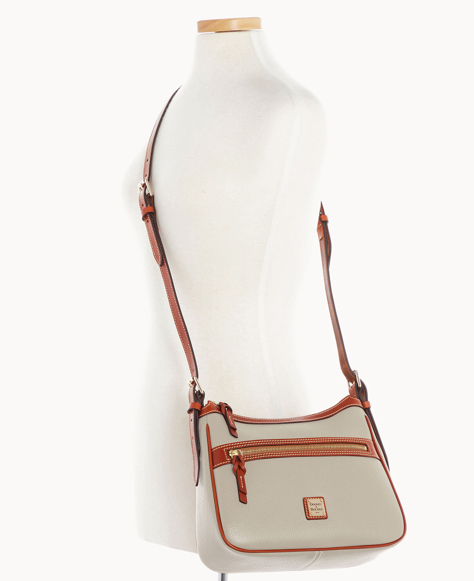 Dooney and bourke sale pebble grain piper