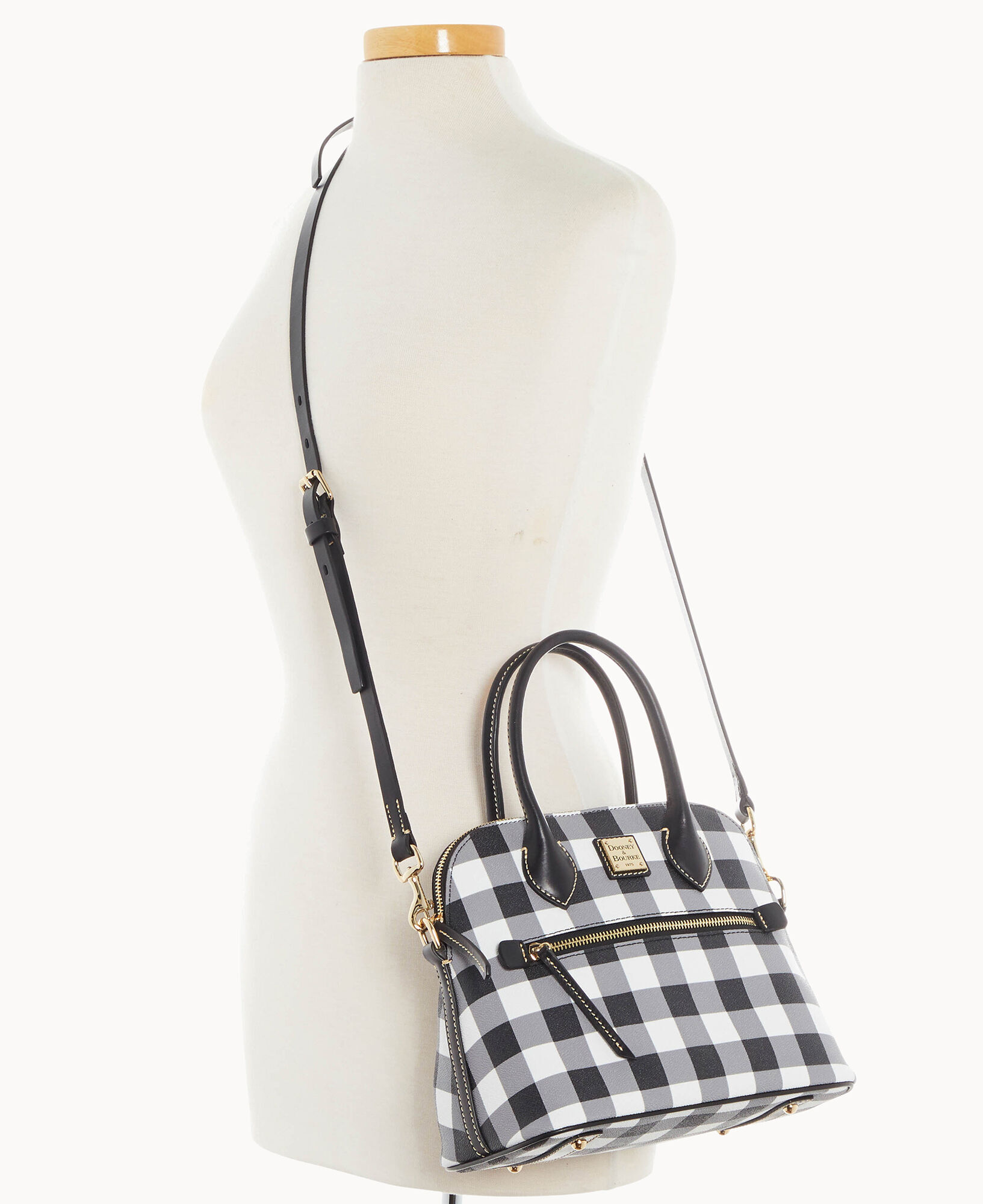 Dooney and bourke tucker deals