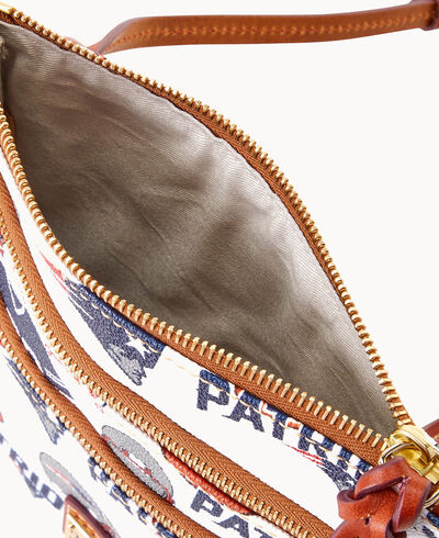 NFL Patriots N S Triple Zip Crossbody