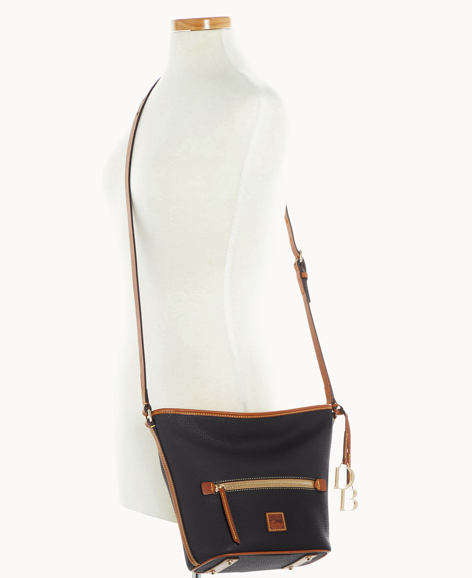 Dooney and bourke deals pebble grain large sac