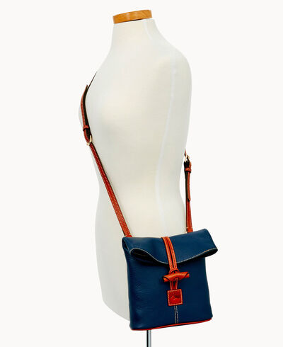 Pebble Grain Toggle Crossbody