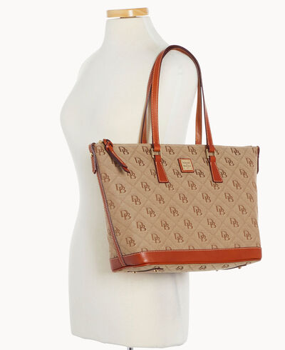 Maxi Quilt Tote