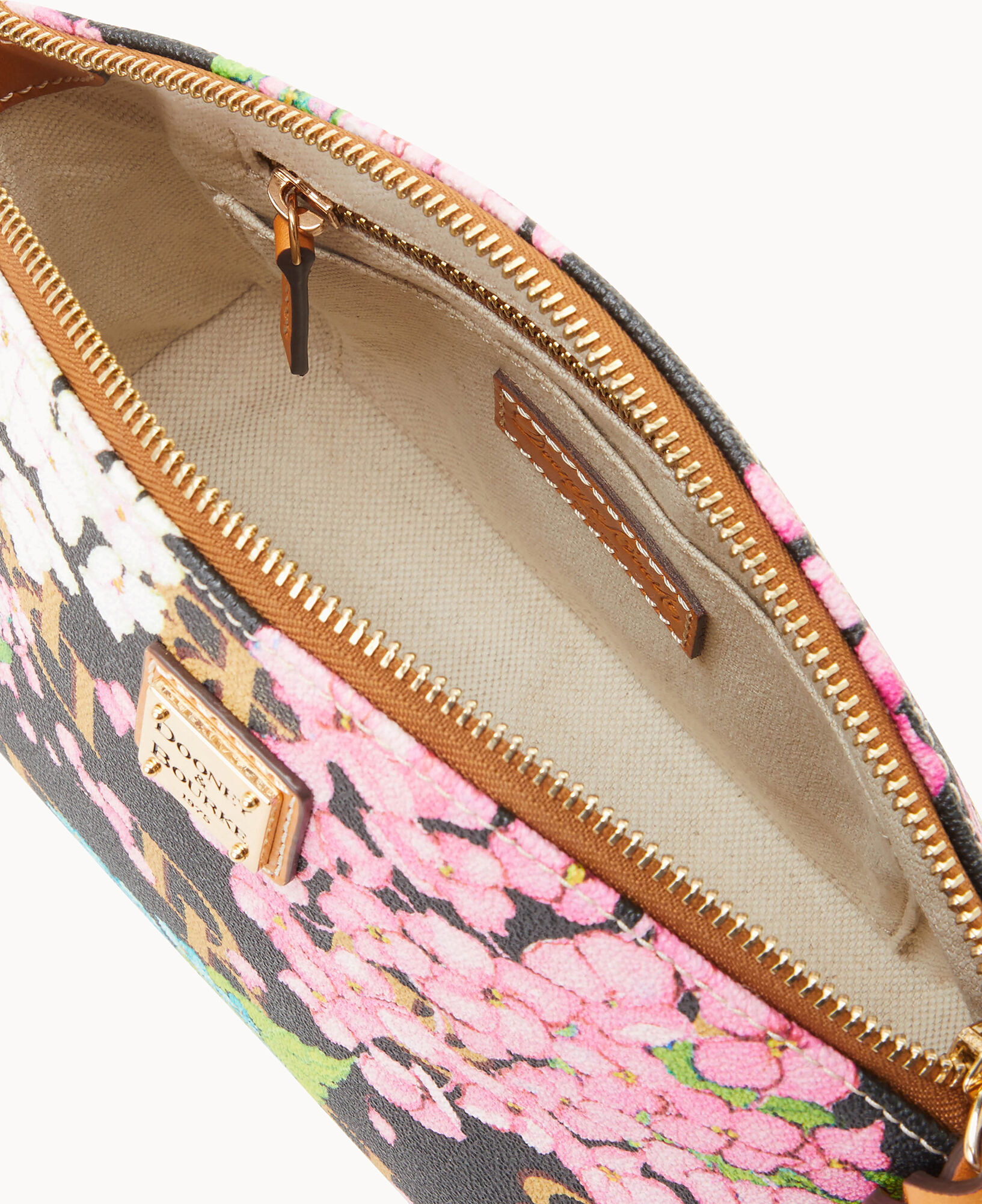 Dooney and bourke clearance hydrangea wallet