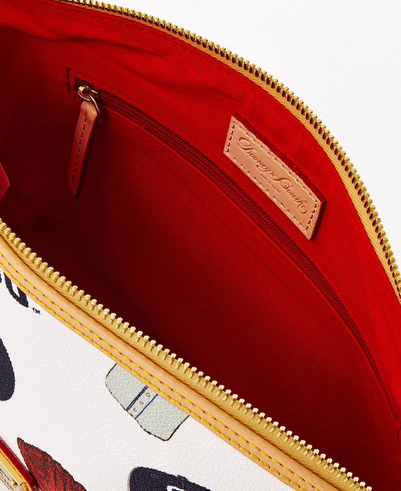 Dooney and bourke padres 2025