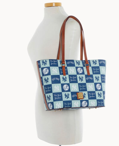 MLB Yankees Zip Tote