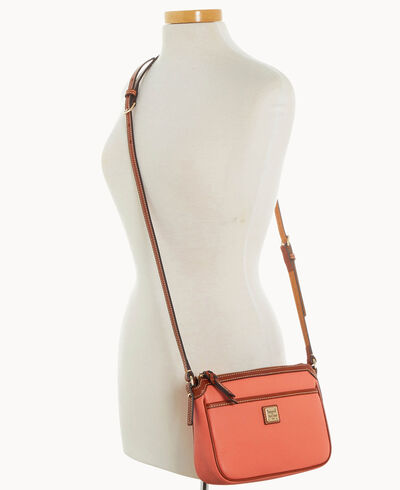 Pebble Grain East West Pocket Crossbody