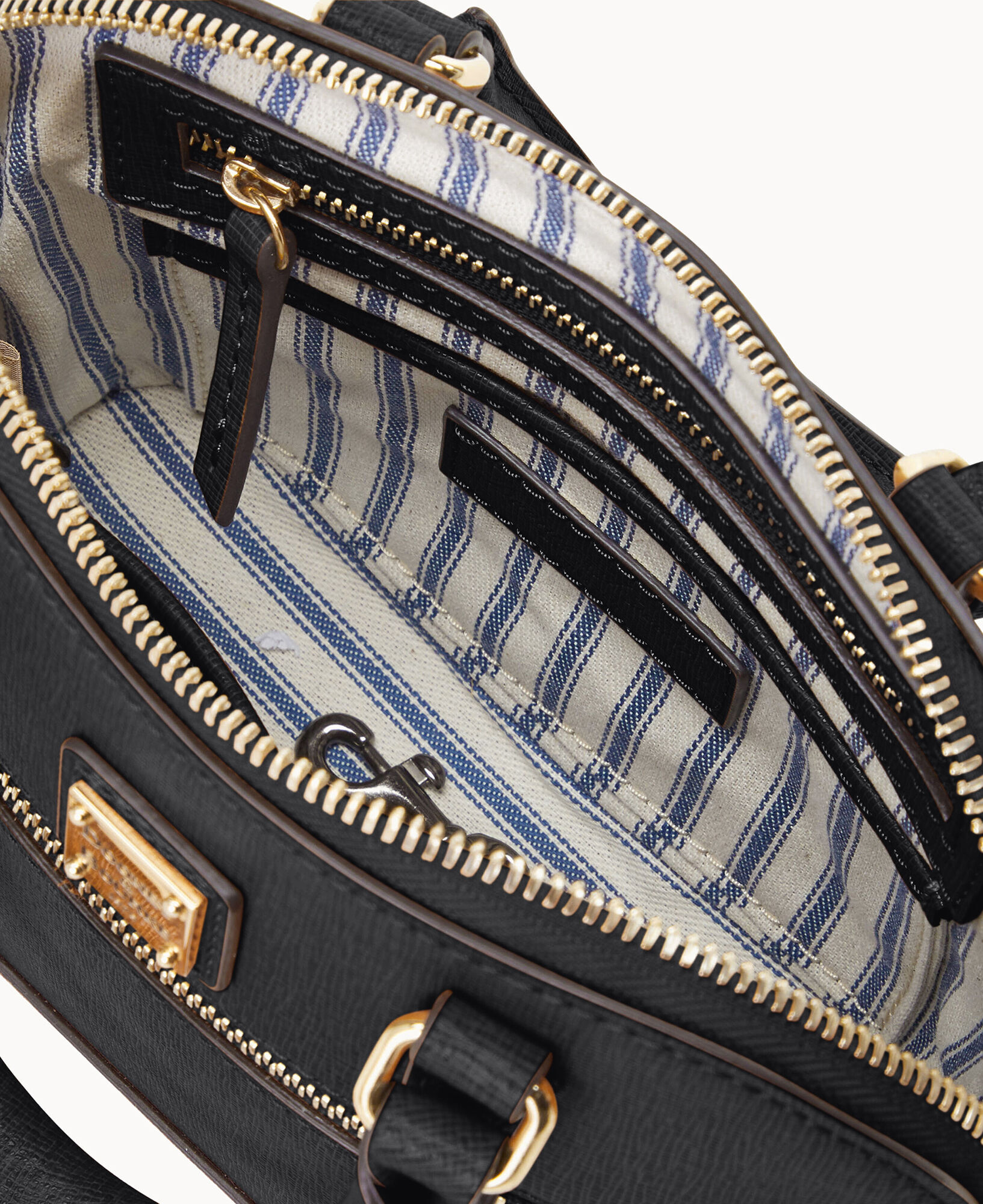 Dooney and bourke mini zip hotsell zip satchel
