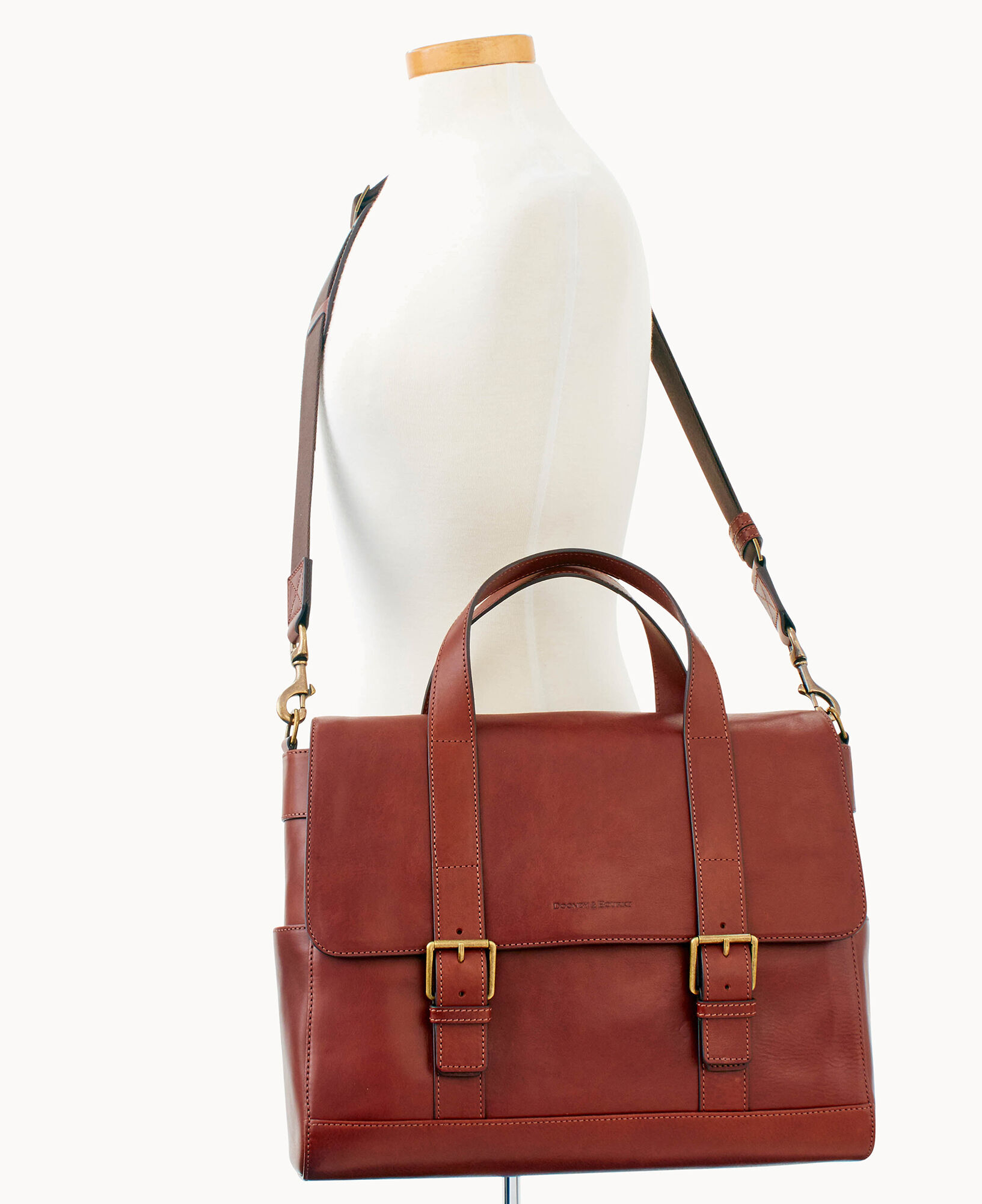 Dooney & bourke messenger bag store