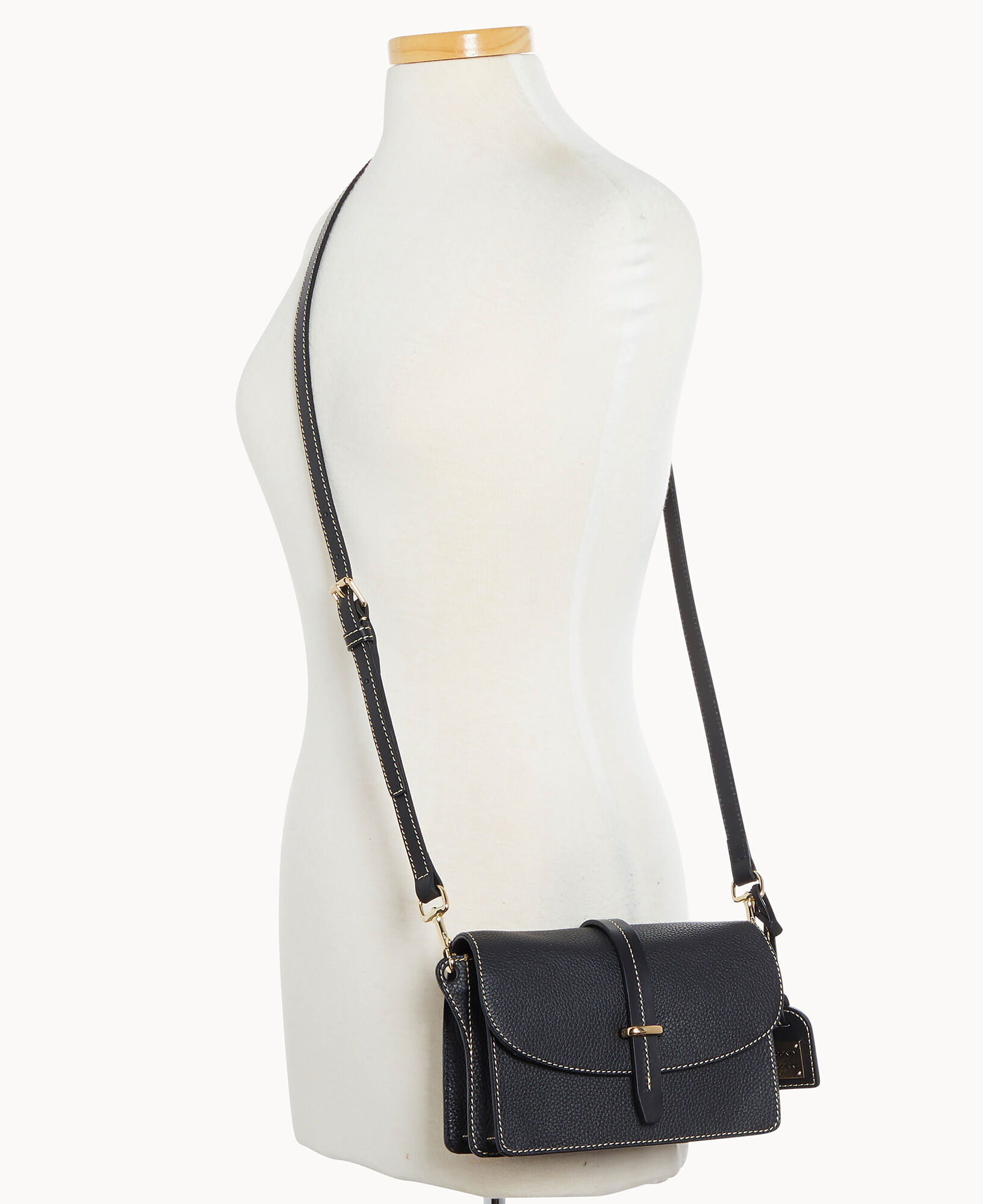 Pebble grain crossbody dooney and bourke 2025