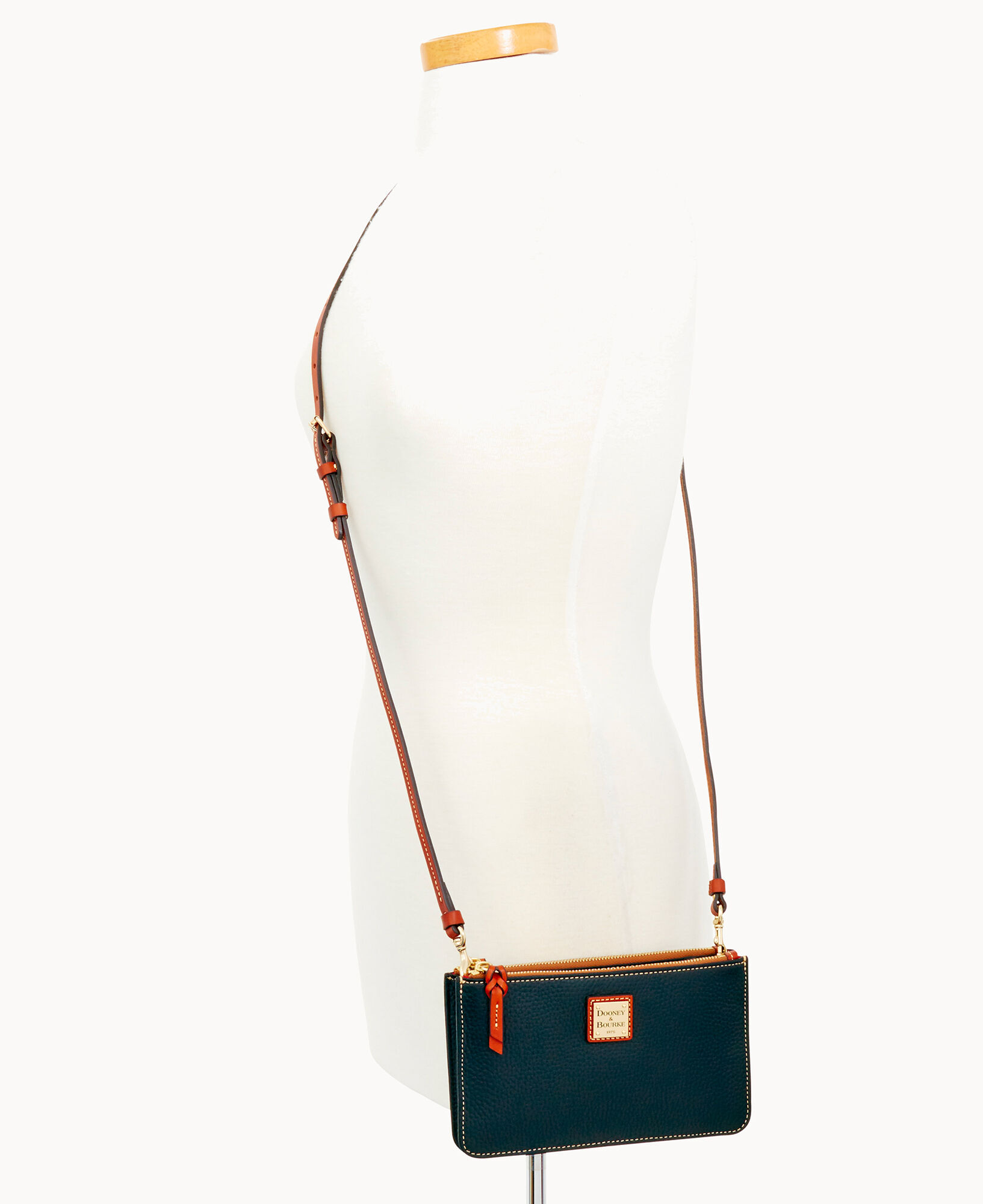 Pebble grain crossbody dooney and bourke online