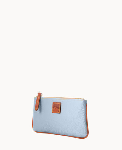 Pebble Grain Medium Wristlet