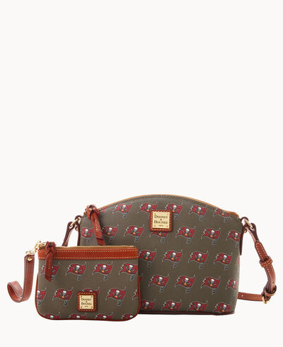 NFL Buccaneers Suki Crossbody Med Wristlet
