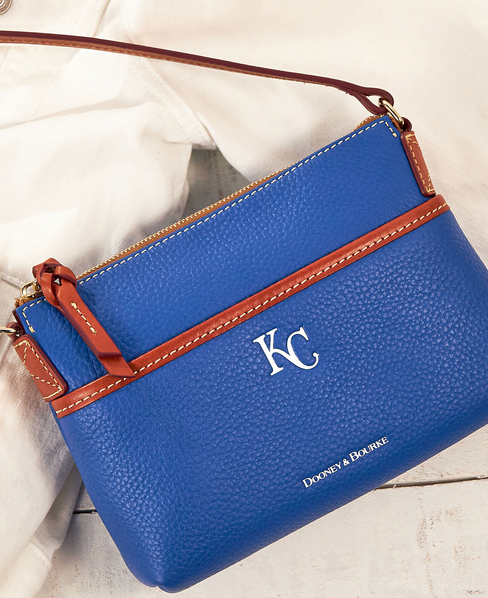 Dooney and 2025 bourke royals purse