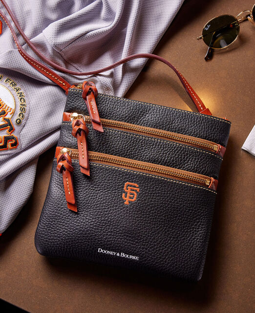 MLB Giants N S Triple Zip Crossbody