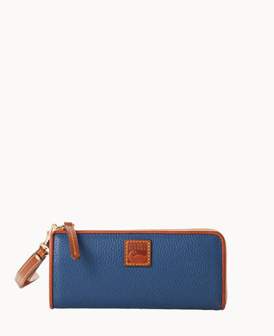 Pebble Grain Zip Clutch Wristlet