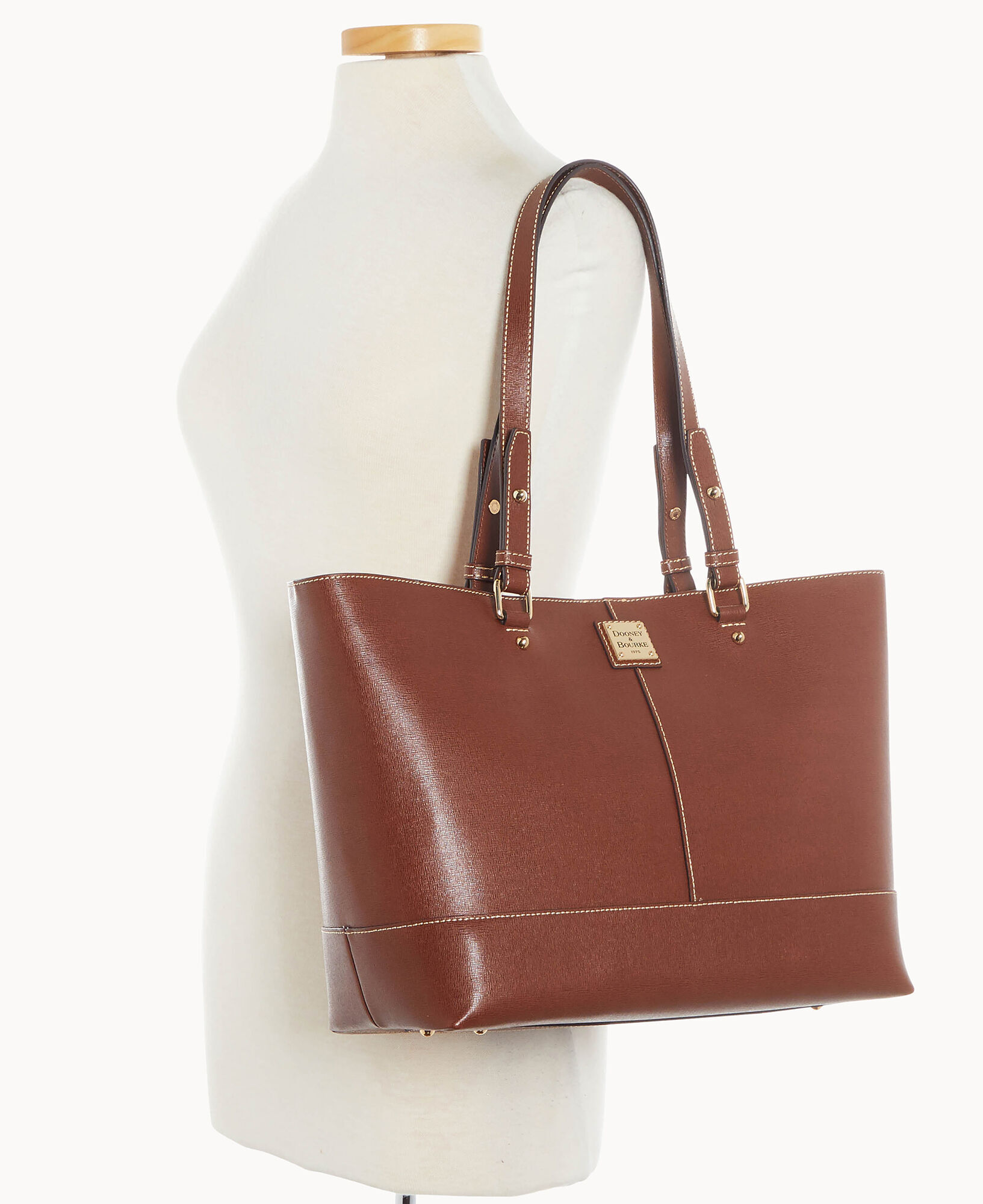 Saffiano East West Chelsea