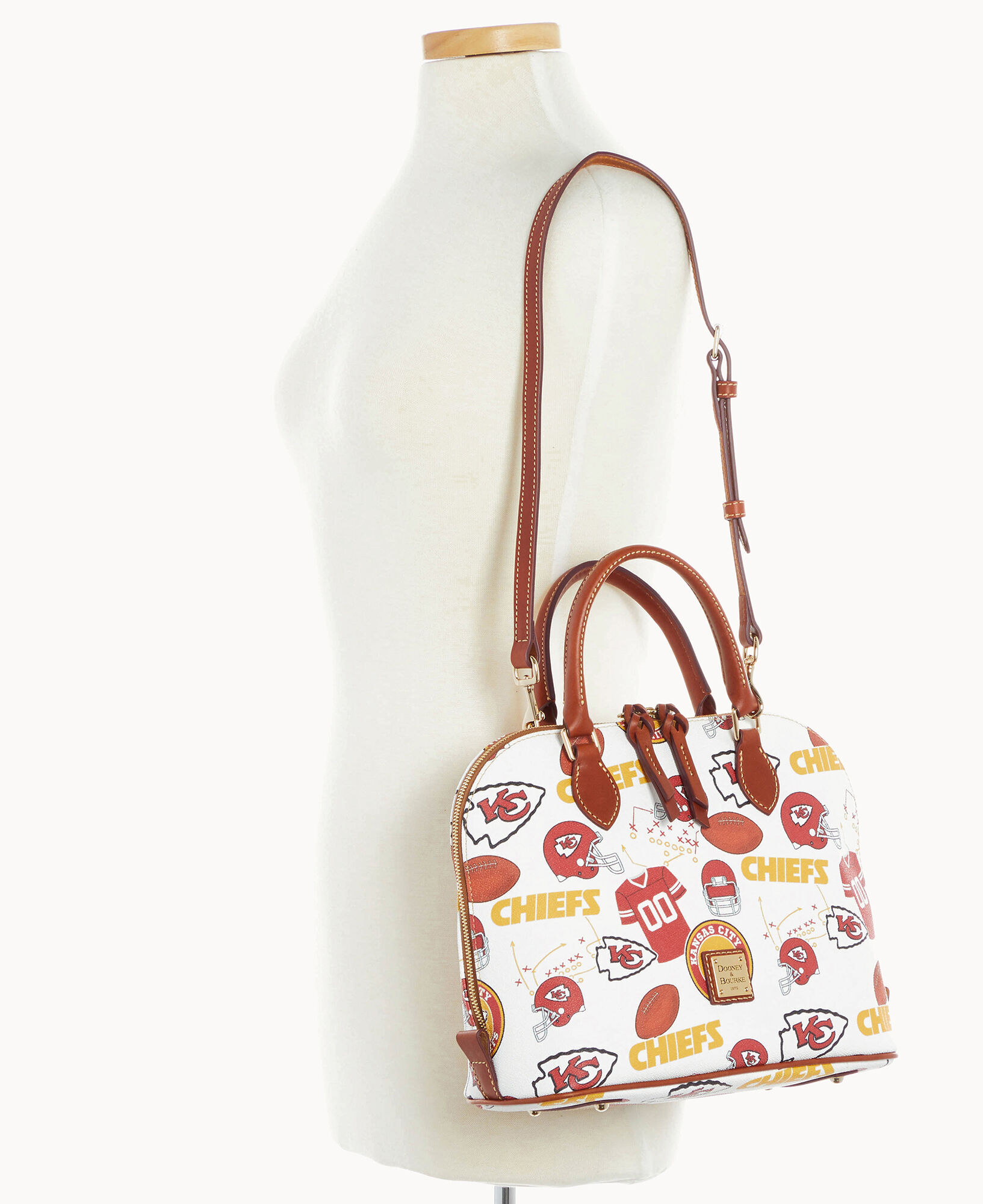Chiefs purse hotsell dooney