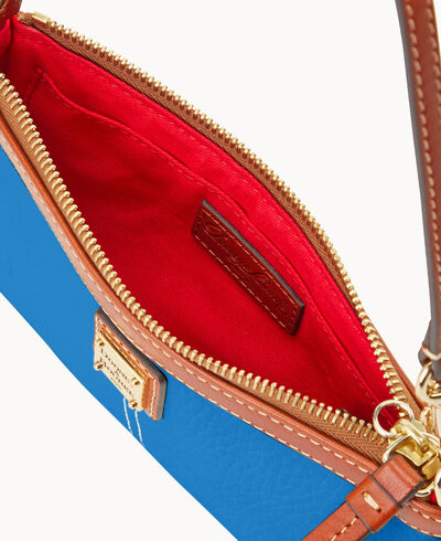 Pebble Grain Large Slim Wristlet