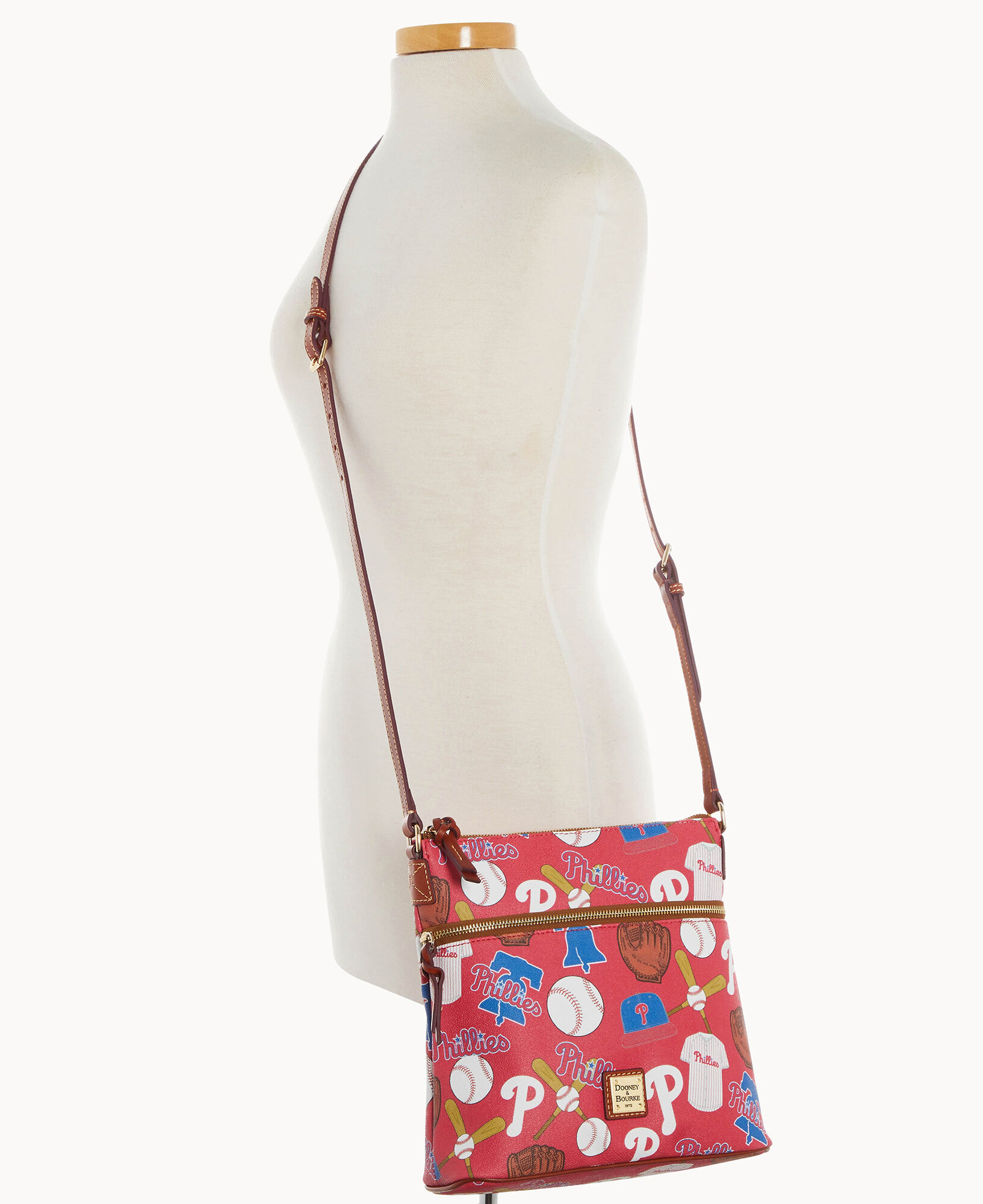 Dooney and bourke phillies deals