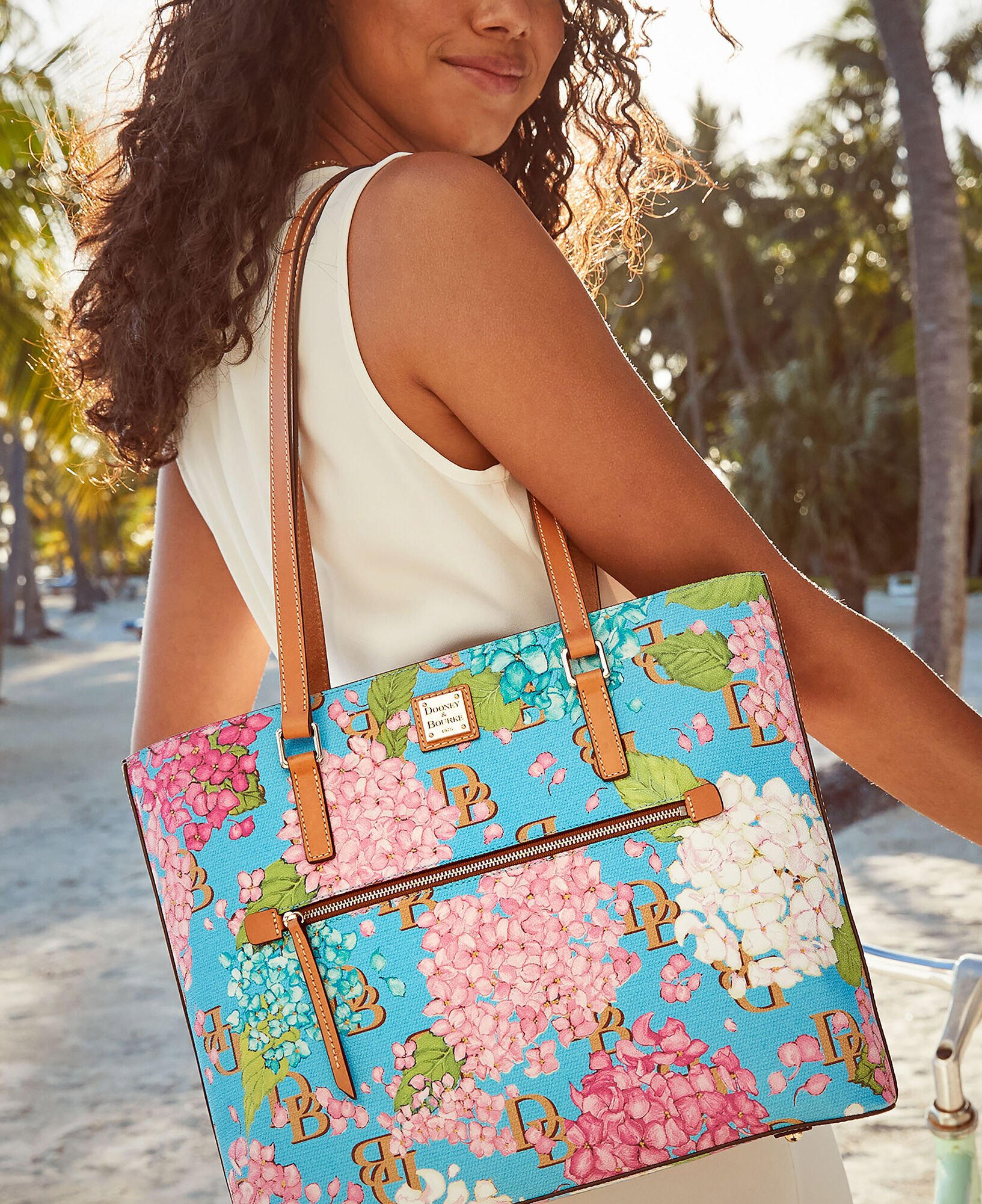 Dooney & bourke hydrangea online