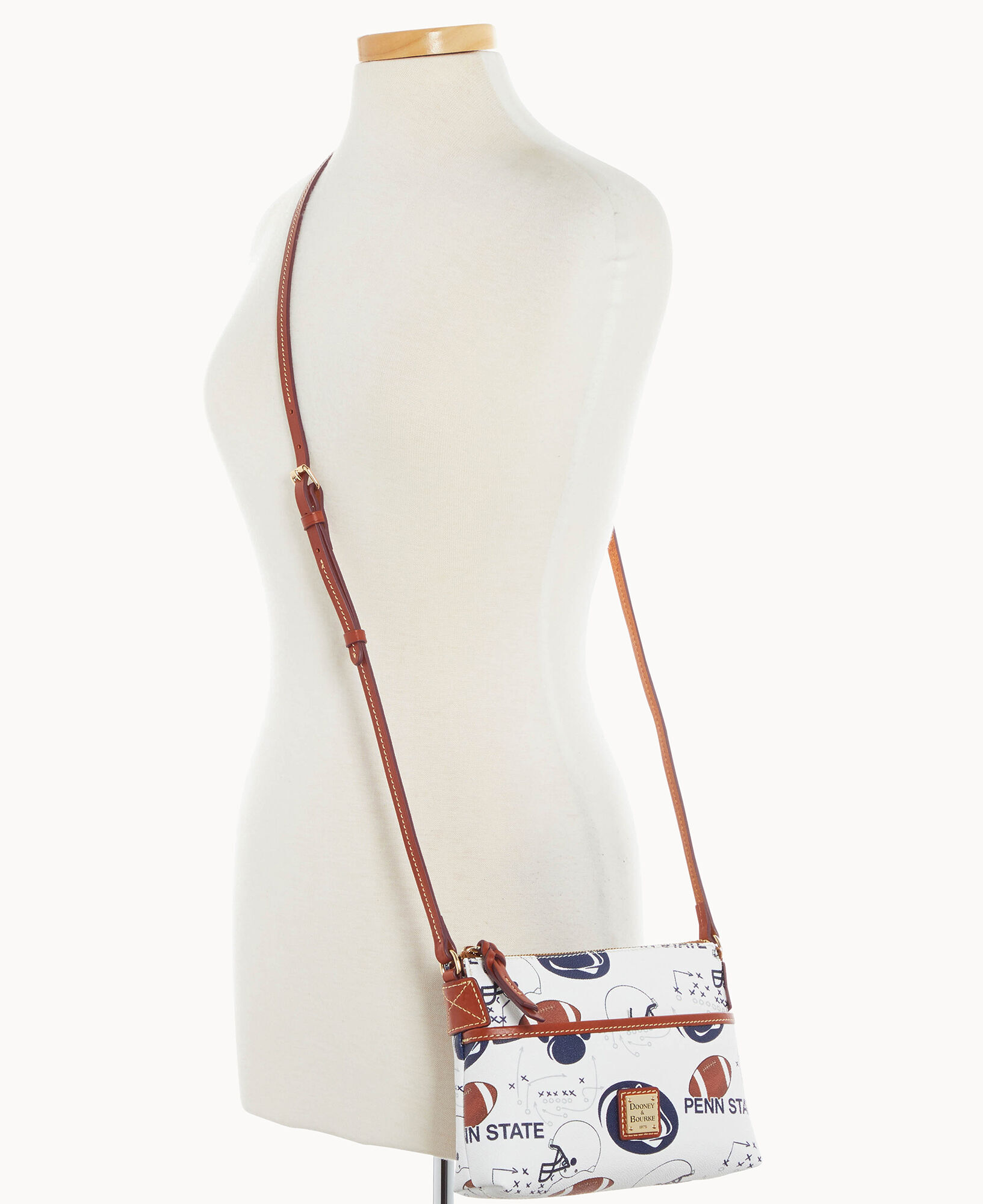 Dooney and bourke penn sales state purse