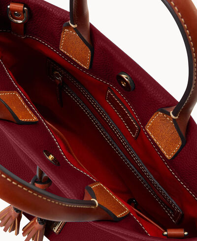 Pebble Grain Tassel Tote