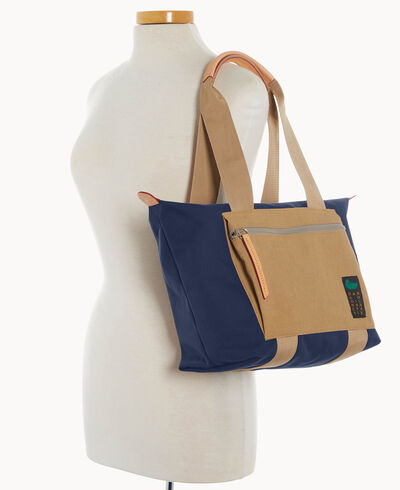 Canvas Carryall 28 with Pocket