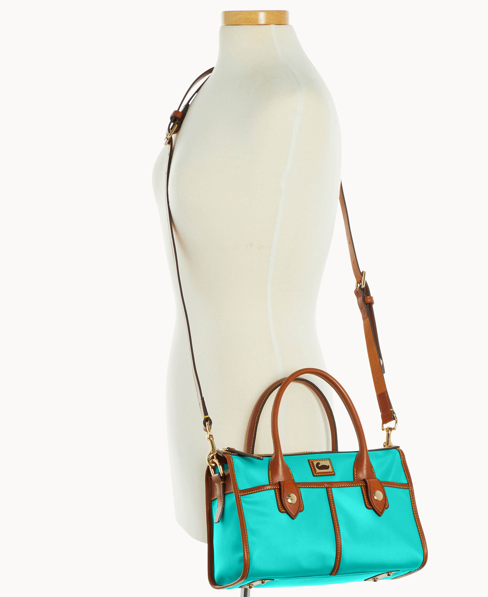 Dooney and bourke wayfarer small satchel clearance