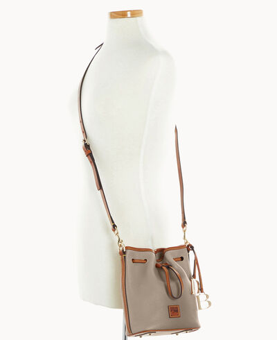 Pebble Grain Small Drawstring