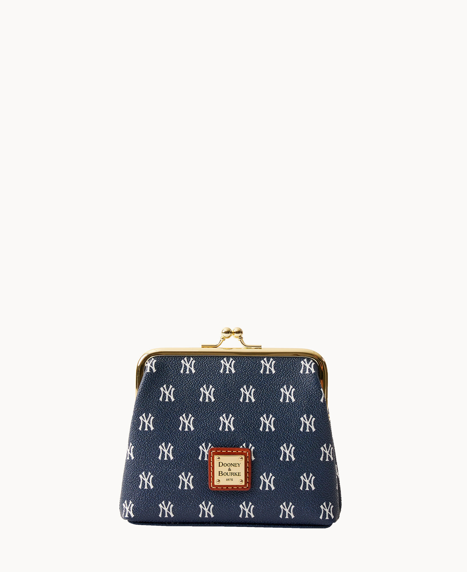 Dooney and bourke yankee bags hot sale