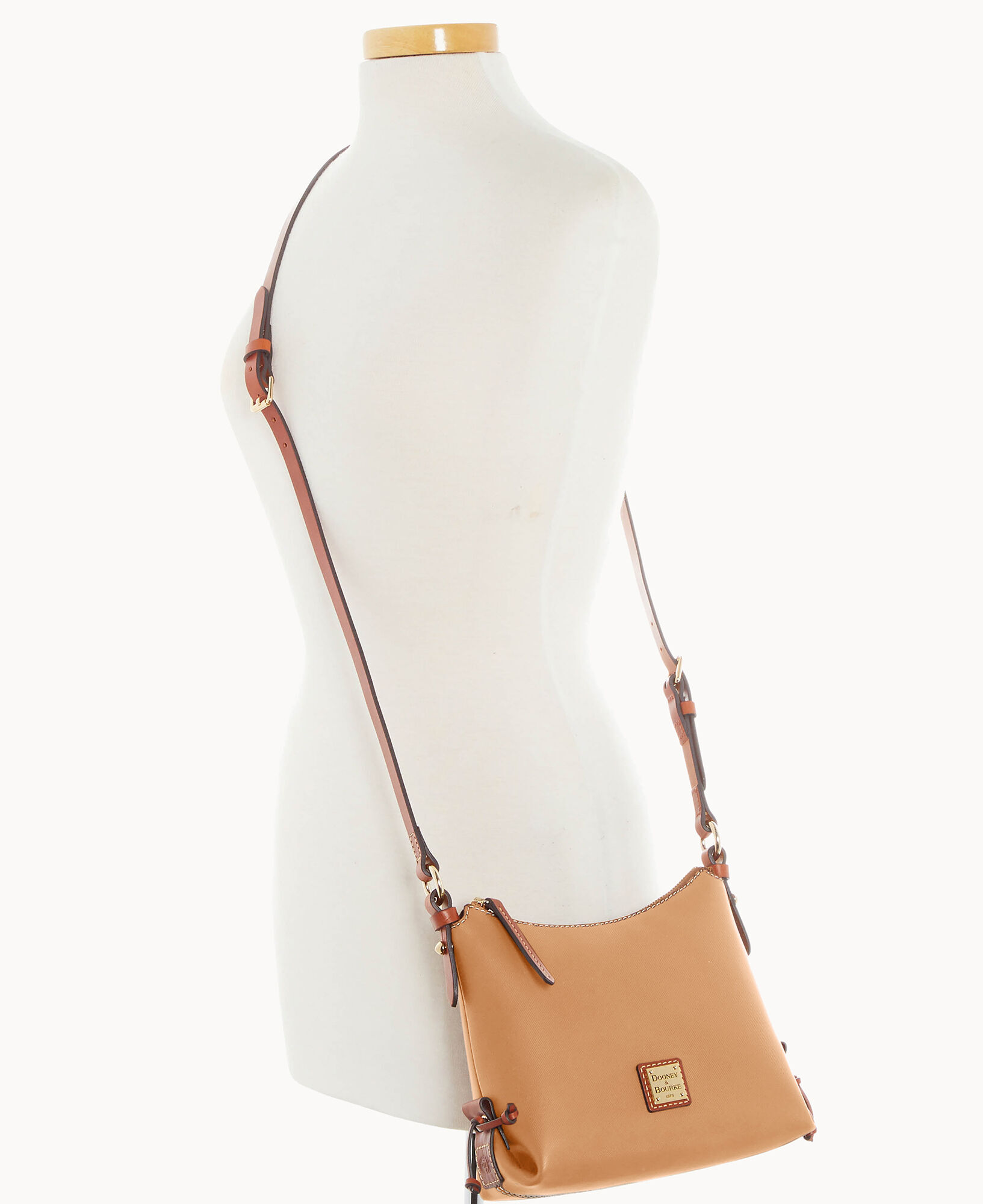 Dooney and best sale bourke outlet houston
