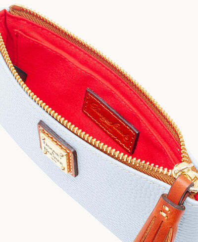 Pebble Grain Small Carrington Wristlet