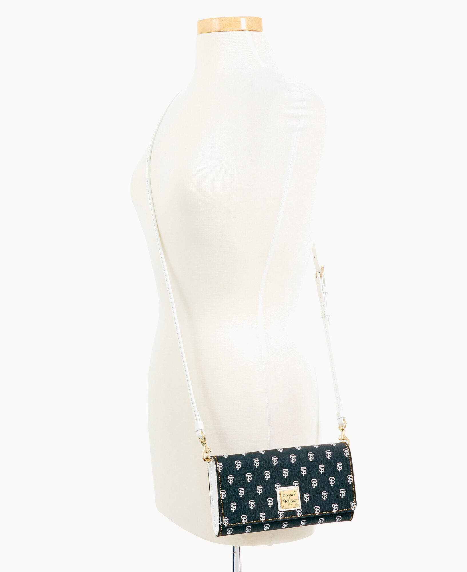 Dooney Bourke MLB Giants Daphne Crossbody Wallet