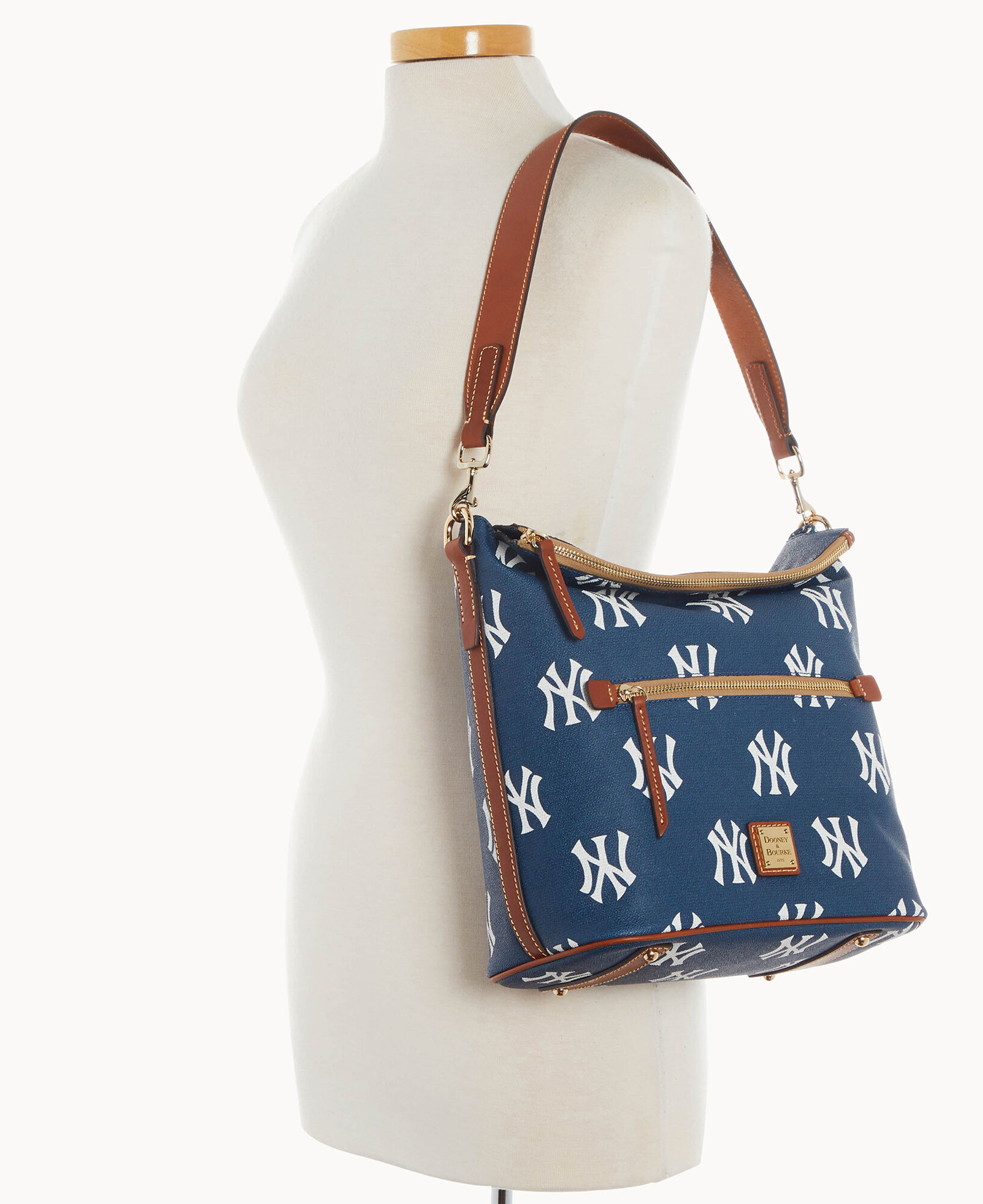Dooney and bourke yankees crossbody store