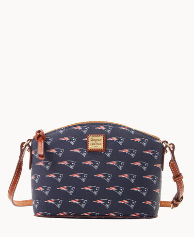 NFL Patriots Suki Crossbody Med Wristlet