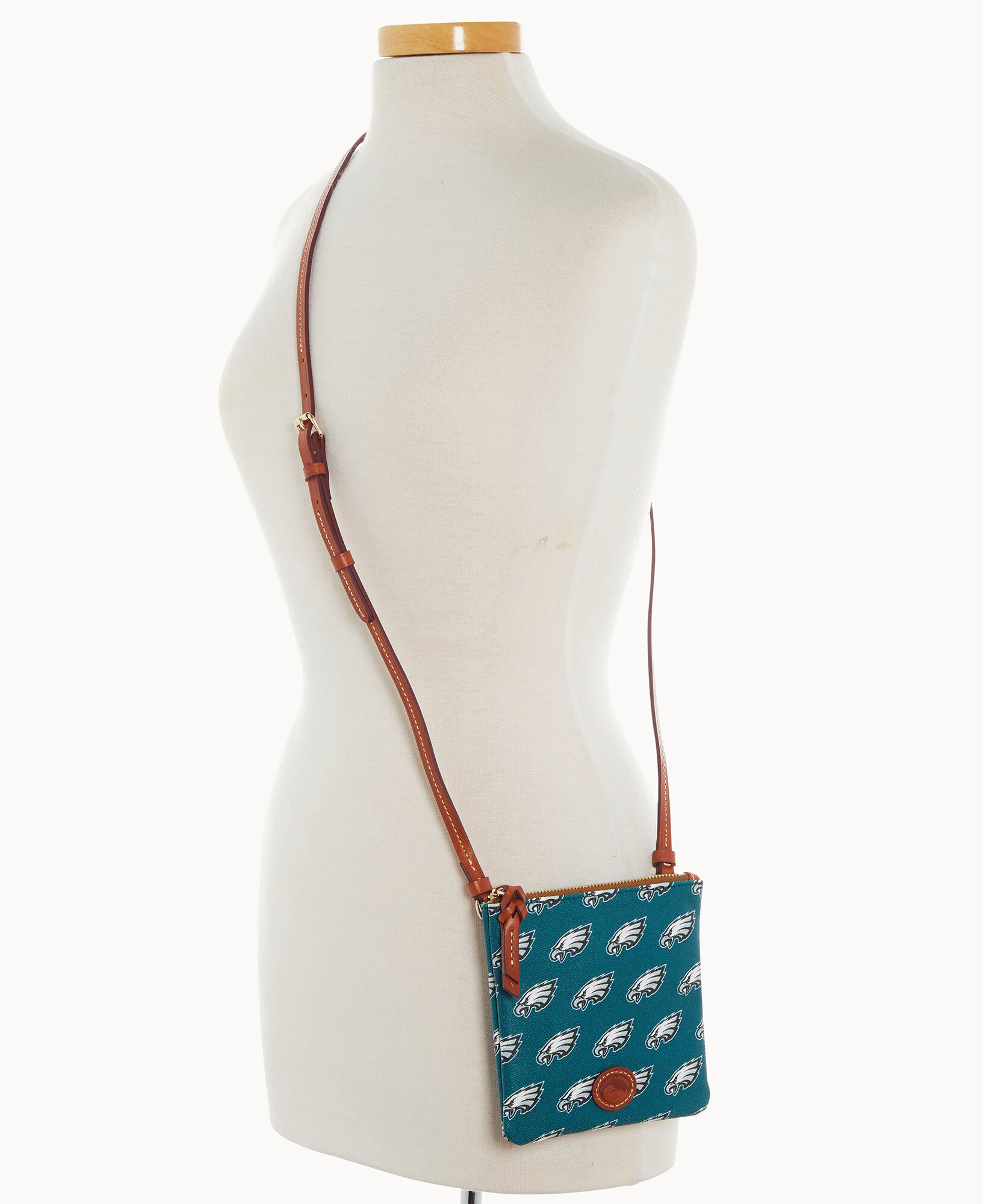 Dooney and sales bourke eagles crossbody
