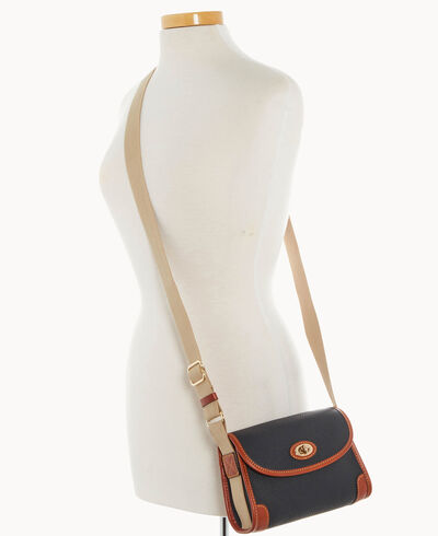 Pebble Grain 20 Crossbody