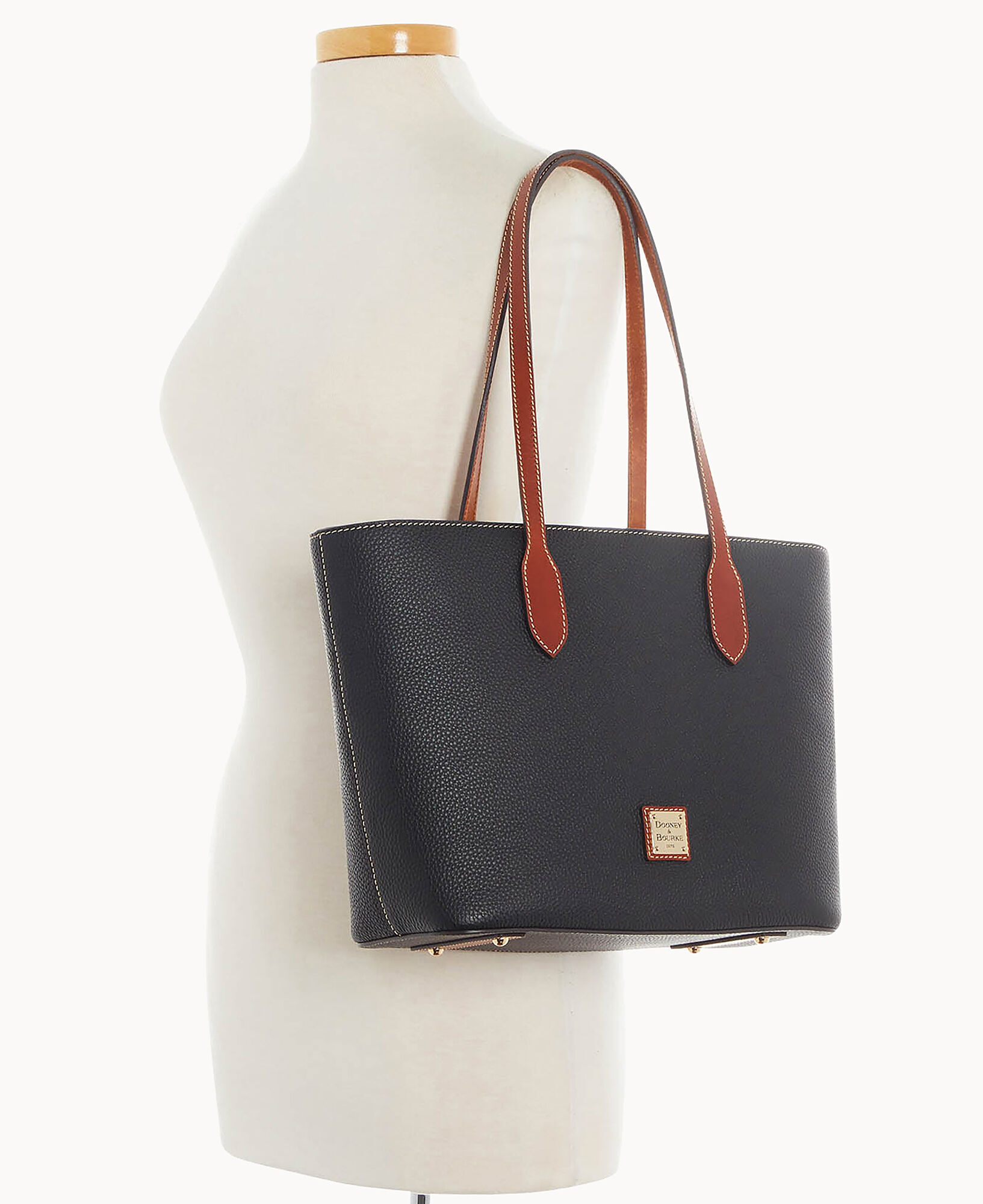 Dooney and bourke pebble grain medium satchel deals