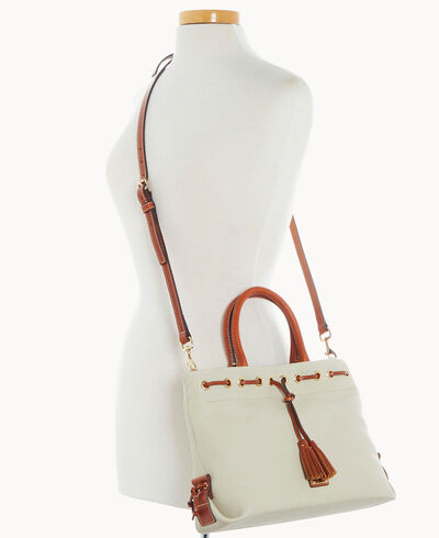 Pebble Grain Tassel Tote