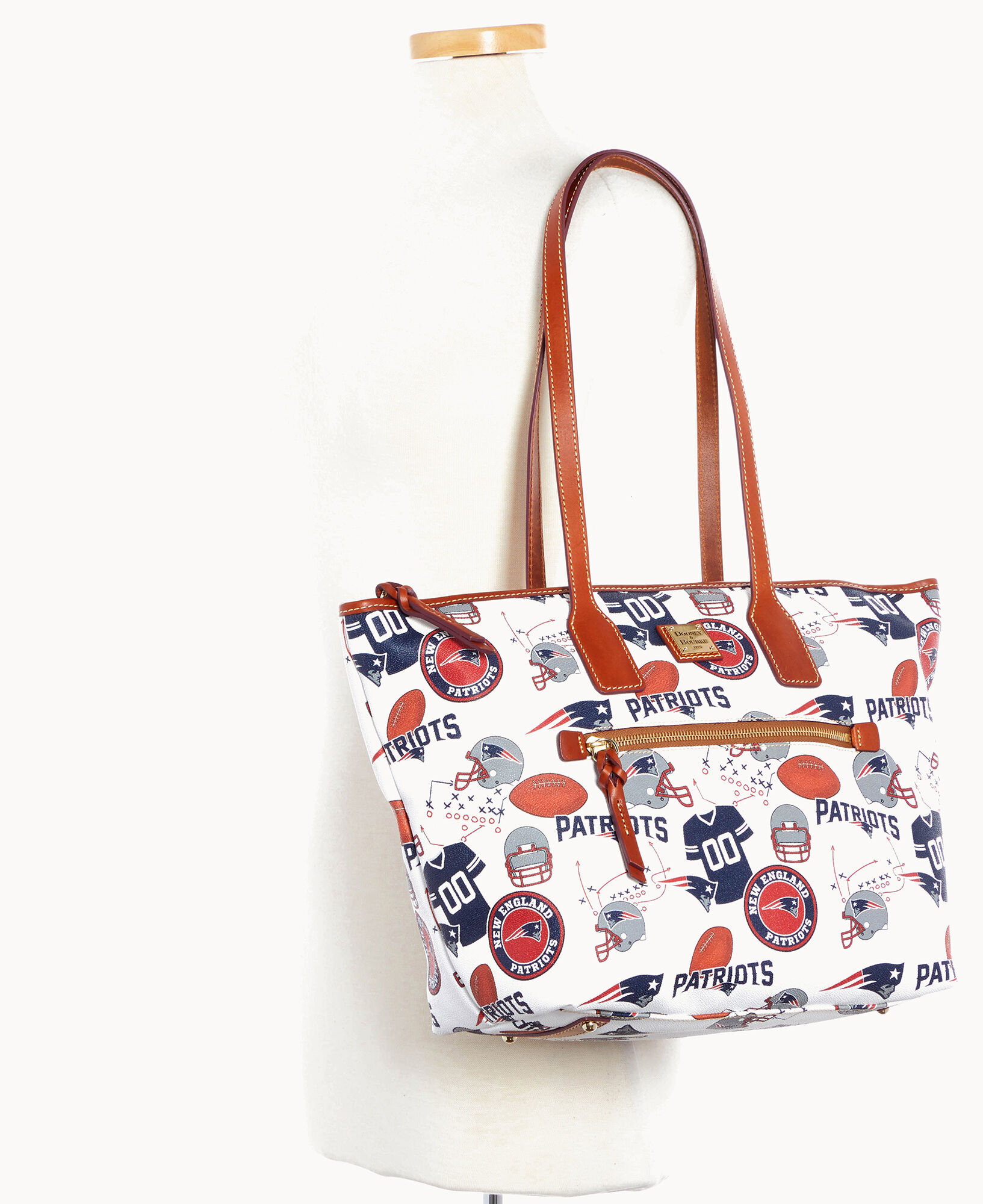 Dooney top bourke patriots