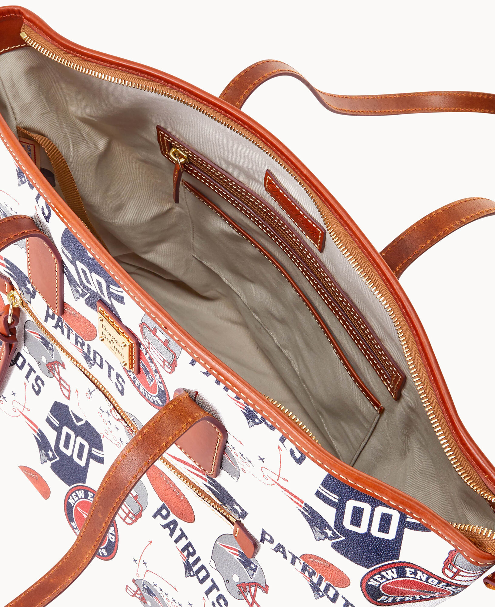 Dooney and bourke nfl patriots outlet