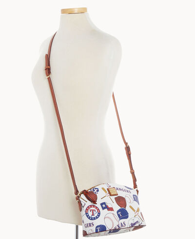 MLB Rangers Suki Crossbody Med Wristlet