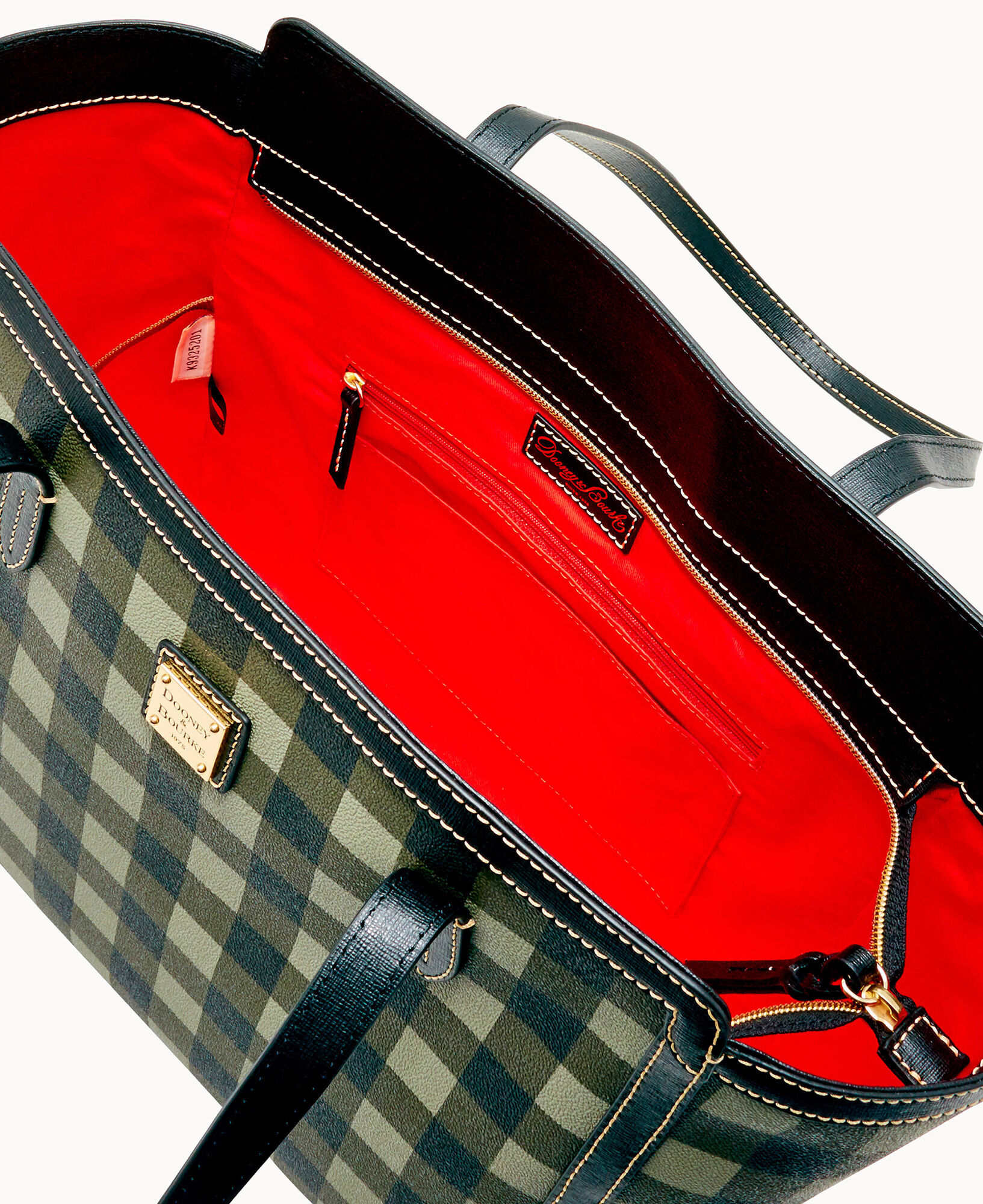 Dooney and bourke tucker deals