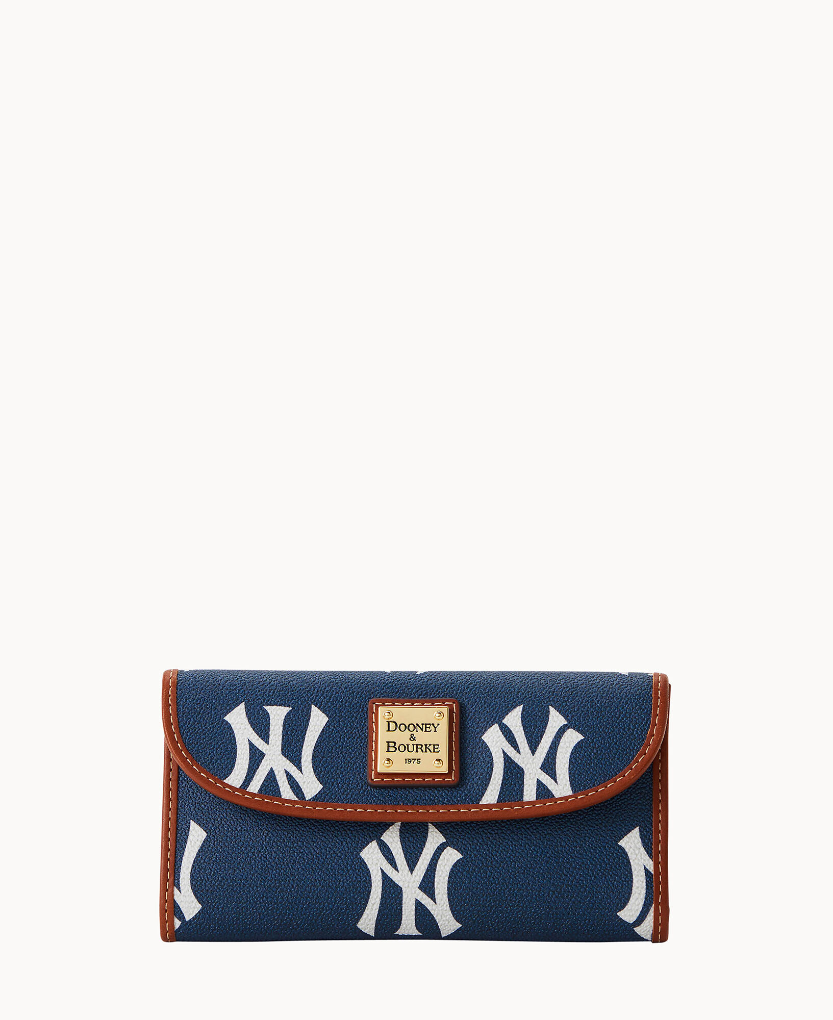 Dooney and bourke yankees purse hotsell