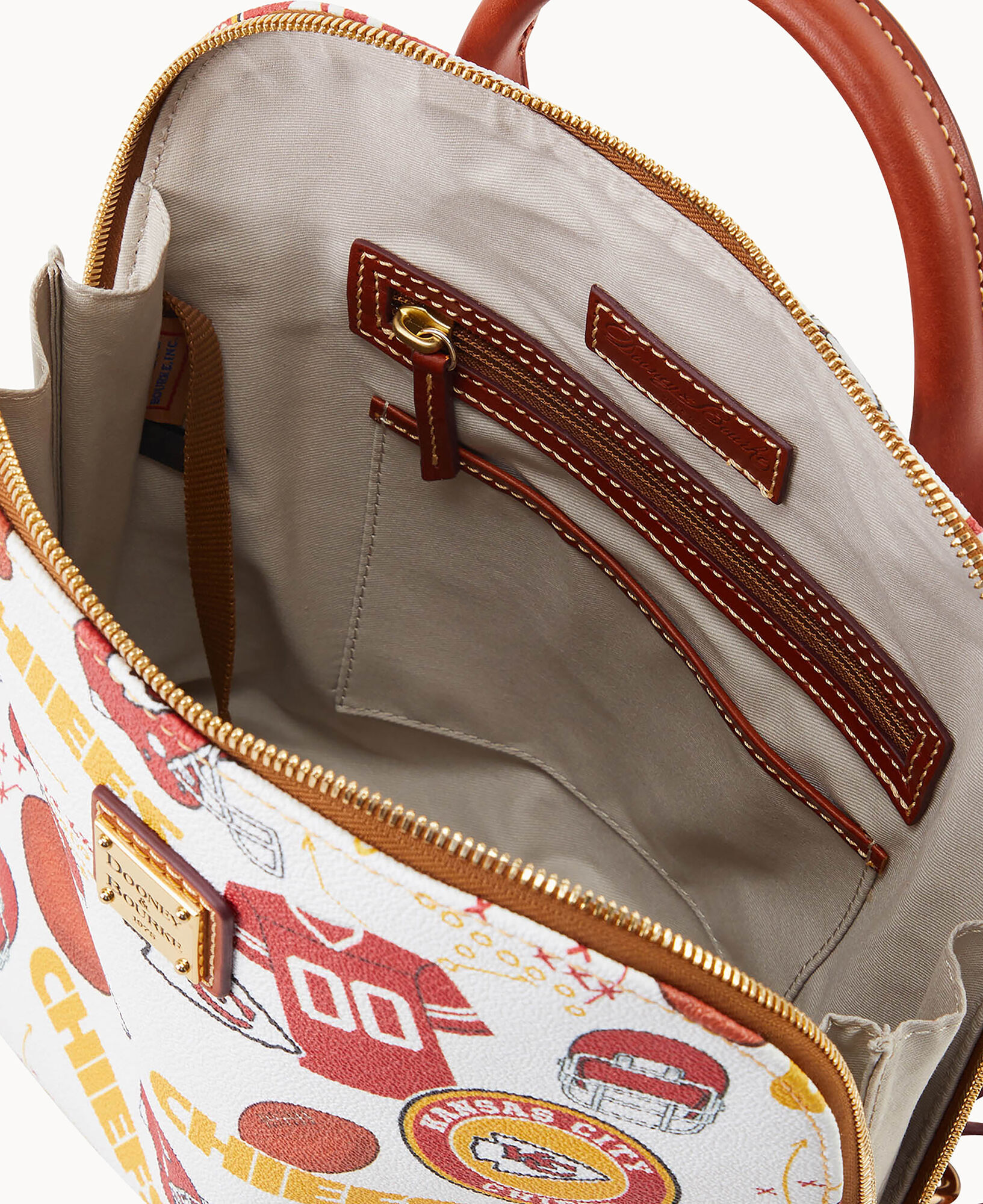 Chiefs dooney and bourke discount purse