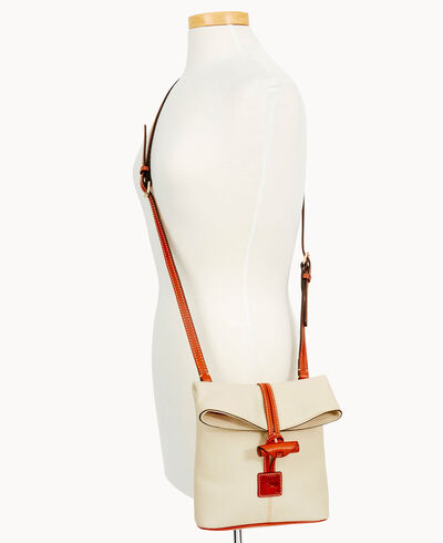 Pebble Grain Toggle Crossbody