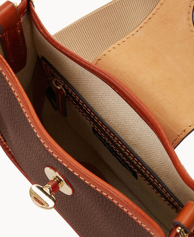 Pebble Turnlock Messenger 20